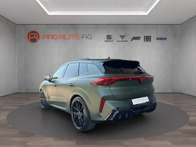 CUPRA Terramar 2.0 TSI DSG 4Drive VZ Tribe Edition "Grün Matt" Umbau