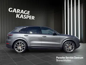 PORSCHE Cayenne S