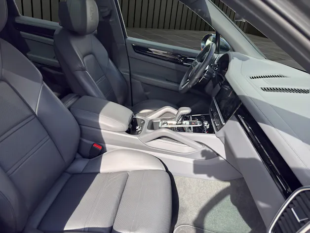 PORSCHE Cayenne S