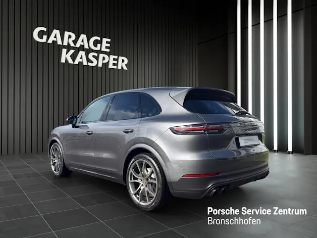 PORSCHE Cayenne S