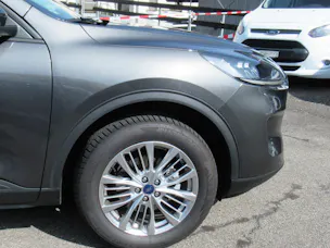 Ford Kuga 2.5 PHEV Cool & Connect 2WD