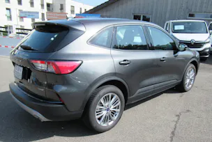 Ford Kuga 2.5 PHEV Cool & Connect 2WD