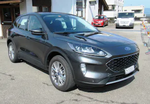 Ford Kuga 2.5 PHEV Cool & Connect 2WD