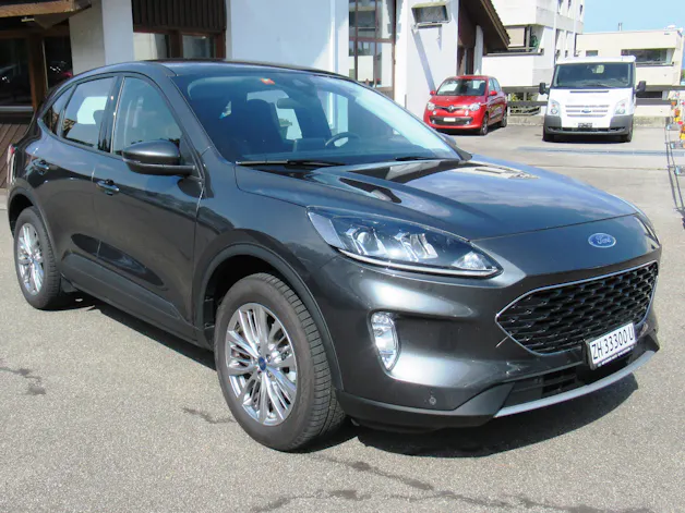 Ford Kuga 2.5 PHEV Cool & Connect 2WD