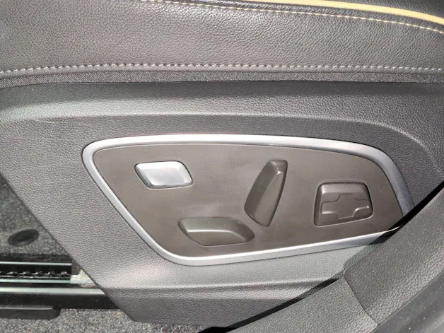 Renault Mégane E-TECH EV60 Iconic