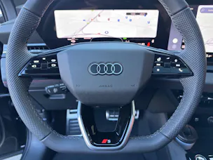 Audi Q6 e-tron quattro