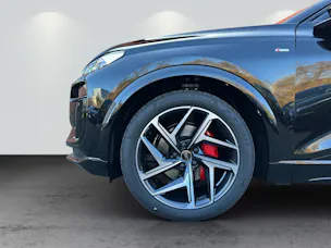 Audi Q6 e-tron quattro