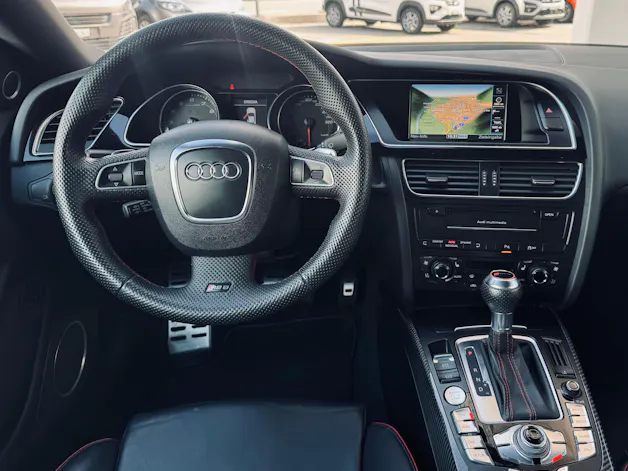 Audi RS5 Coupé 4.2 FSI quattro S-tronic