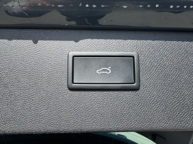 Cupra Formentor 1.5 TSI e-Hybrid 204 PS *** 360° KAMERA & 140 KM ELEKTRISCHE REICHWEITE ***