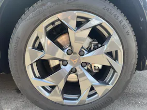 Cupra Formentor 1.5 TSI e-Hybrid 204 PS *** 360° KAMERA & 140 KM ELEKTRISCHE REICHWEITE ***