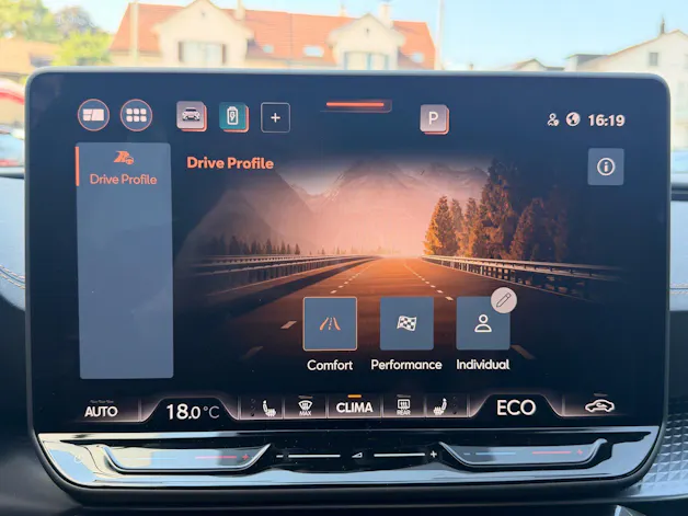 Cupra Formentor 1.5 TSI e-Hybrid 204 PS *** 360° KAMERA & 60 MONATE WERKSGARANTIE ***