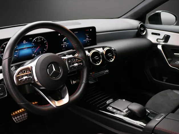 Mercedes-Benz A 200 AMG Line