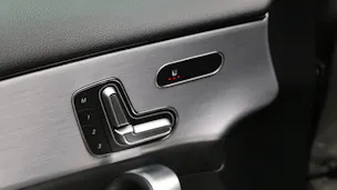 Mercedes-Benz A 200 AMG Line