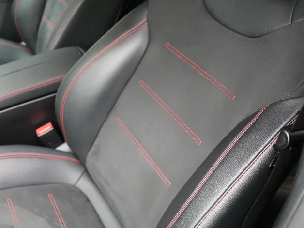 Mercedes-Benz A 200 AMG Line