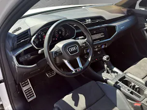Audi Q3 35 TFSI S line Attraction S-tronic
