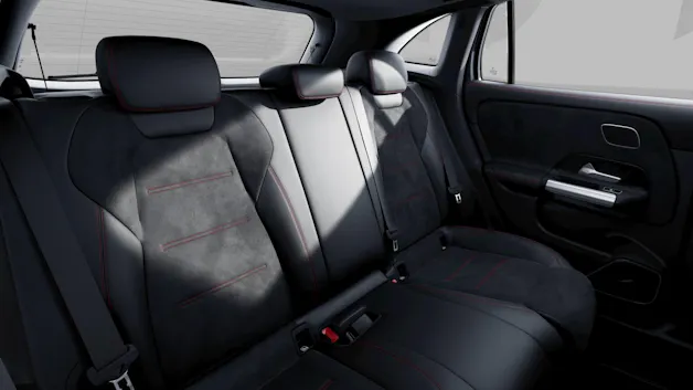 Mercedes-Benz GLA 250 Swiss Star AMG Line 4MATIC