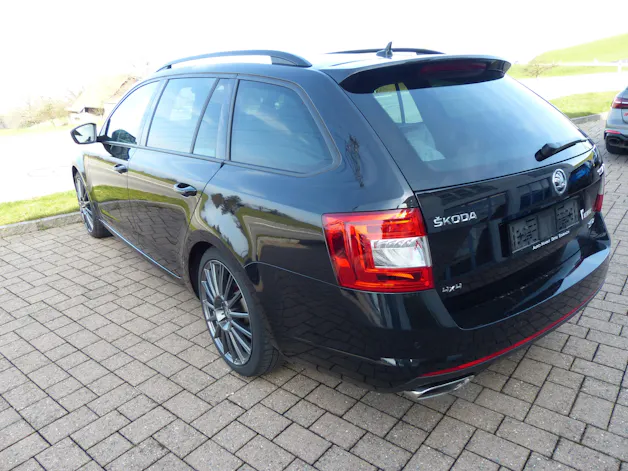 Škoda Octavia Combi 2.0 TDI RS 4x4 DSG