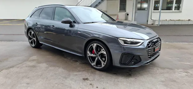 Audi A4 Avant 40 TDI S line Attraction quattro S-tronic