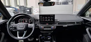 Audi A4 Avant 40 TDI S line Attraction quattro S-tronic
