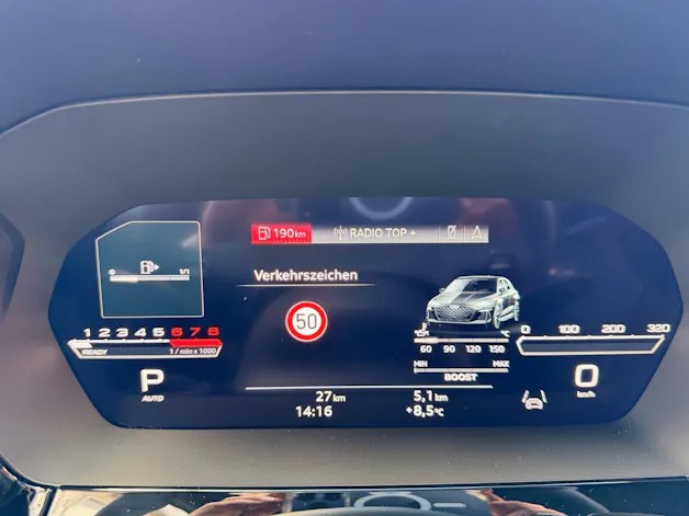 Audi RS3 SPORTBACK 2.5 400 PS TFSI QUATTRO *** NEUWAGEN MIT SCHALENSITZEN & 5 JAHRE AUDI WERKSGARANTIE ***