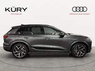 Audi Q6 SUV e-tron quattro 428PS