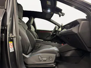 Audi Q6 SUV e-tron quattro 428PS