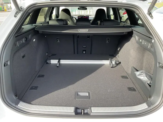 Škoda Superb Combi 2.0 TDi Sportline 4x4 DSG