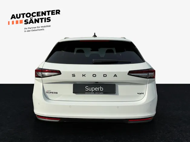 Škoda Superb Combi 2.0 TDi Sportline 4x4 DSG