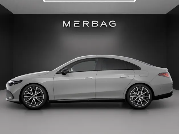 Mercedes-Benz CLA 200 8G-DCT 4Matic