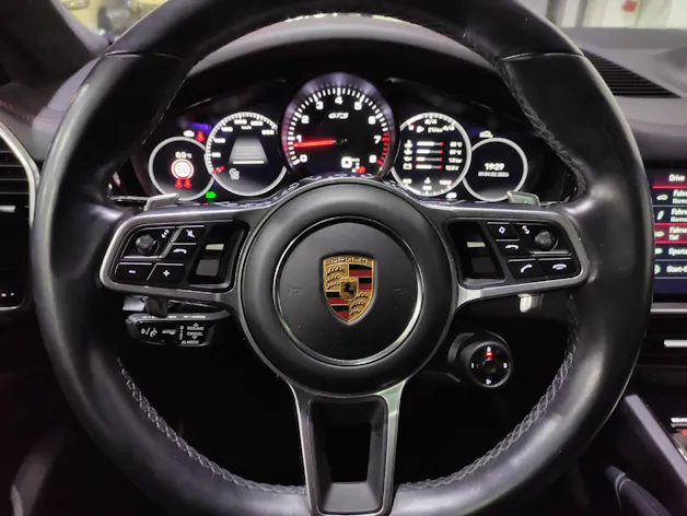 Porsche Cayenne Coupé 4.0 V8 GTS