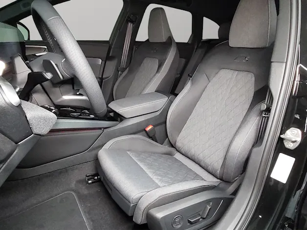 Audi A5 Avant TDI quattro 150 kW Attraction S tronic