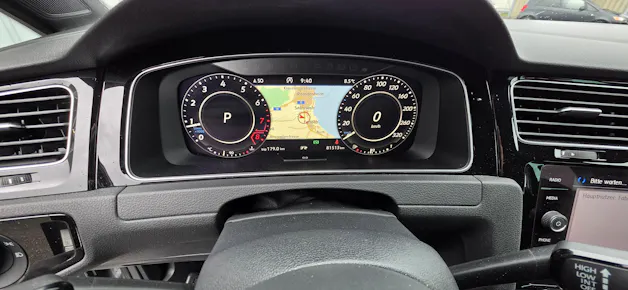 VW Golf 2.0 TSI R 4Motion DSG