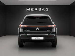 Mercedes-Benz EQA 300 66,5kWh 4Matic Swiss Star
