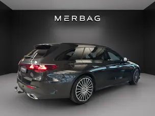 Mercedes-Benz E 220 d T 4M 9G-Tronic