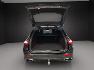 Mercedes-Benz E 220 d T 4M 9G-Tronic