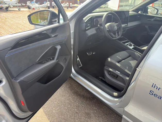 VW Tiguan 2.0 TSI R-Line DSG 4motion