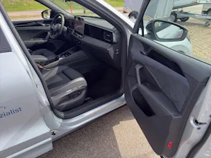 VW Tiguan 2.0 TSI R-Line DSG 4motion