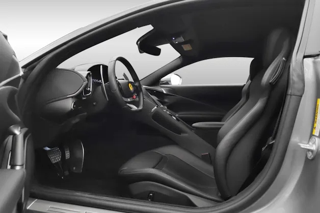 Ferrari Roma 3.9 V8 T
