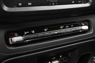 Mercedes-Benz Vito 114 KA PRO 3200mm L WORKER