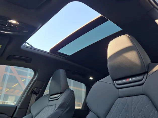 Audi Q6 e-tron quattro