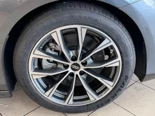 Audi A6 Avant TDI quattro S-Tronic S-Line