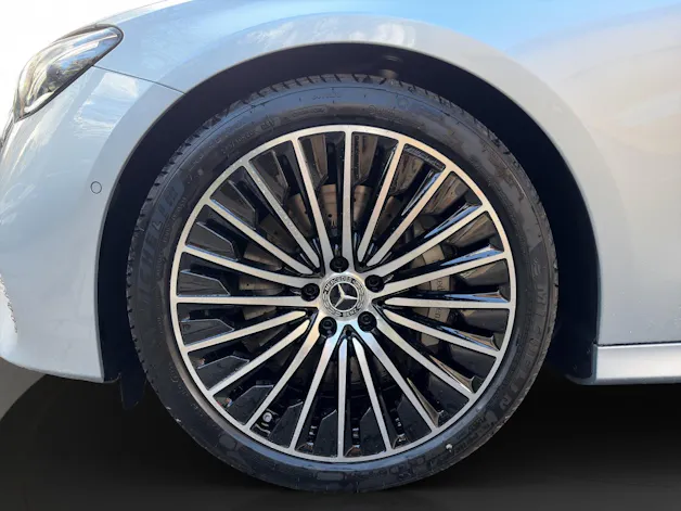 Mercedes-Benz E 300 de T 4Matic 9G-Tronic