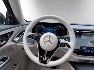 Mercedes-Benz E 220 d 4Matic 9G-Tronic