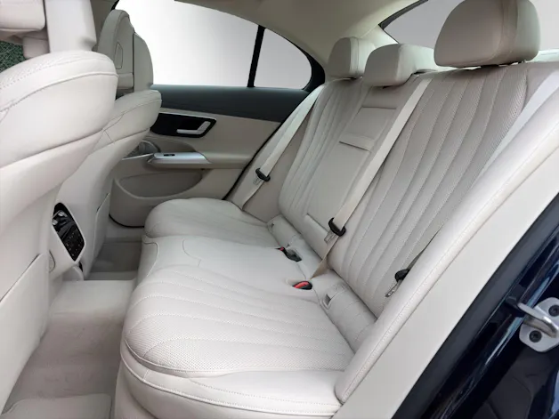Mercedes-Benz E 220 d 4Matic 9G-Tronic