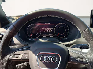 Audi Q2 40 TFSI S line Attraction quattro S-tronic