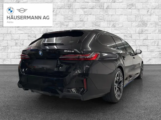 BMW 530e xDrive Touring M Sport Steptronic