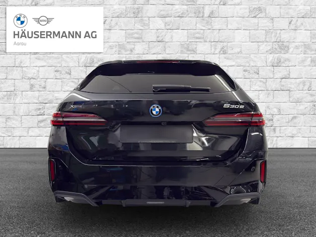 BMW 530e xDrive Touring M Sport Steptronic