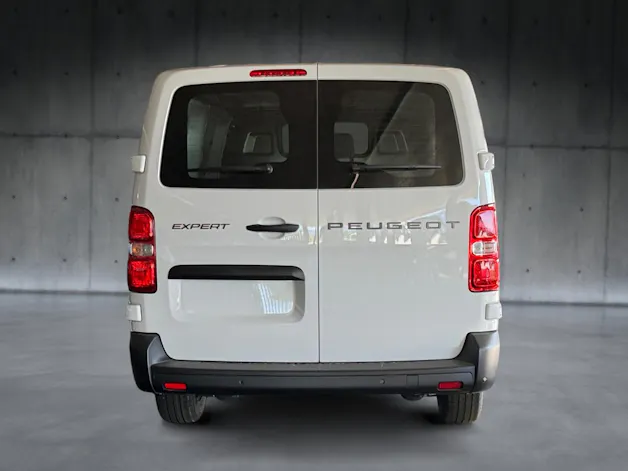 Peugeot Expert 2.2 BlueHDi 150 S&S Long EAT8