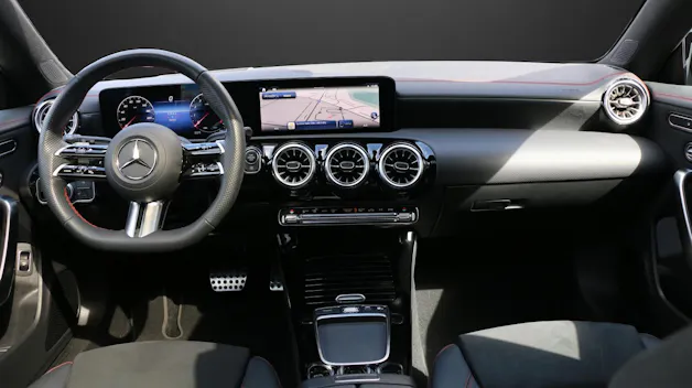 Mercedes-Benz CLA SB 180 7G-DCT