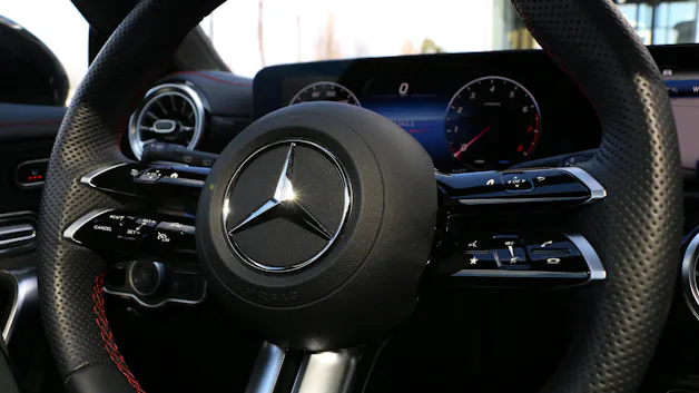 Mercedes-Benz CLA SB 180 7G-DCT